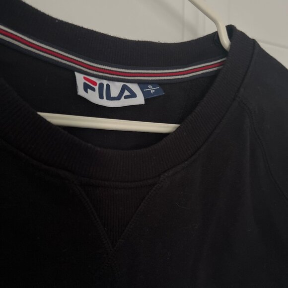 Fila Sweatshirt - Picture 2 of 3